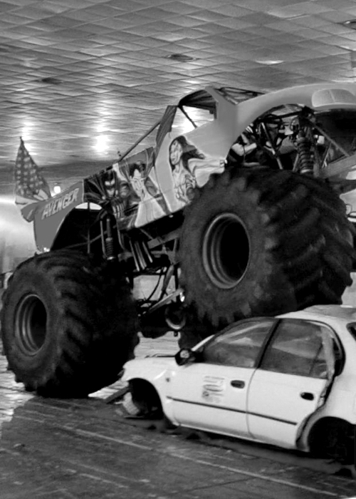 motor-festival-monster-cars-big-foot.