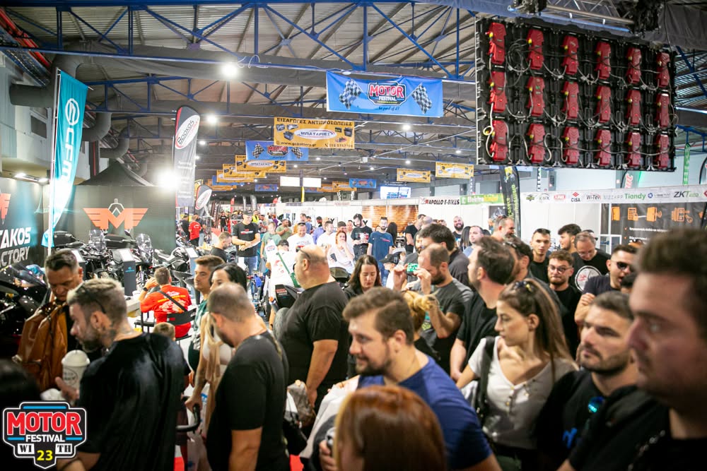 Επισκέπτες και εκθεσιακά περίπτερα στο 23ο Motor Festival στο MEC Παιανίας, 2024